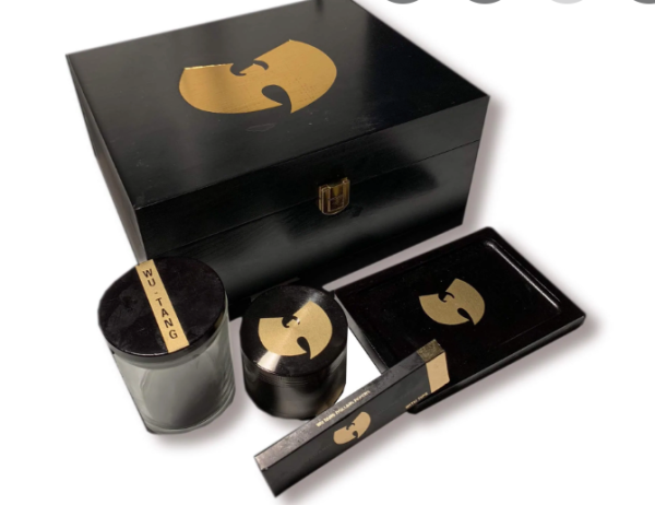 Wu-Tang Stash Box Deluxe Equipped w Smokers Kit Online now